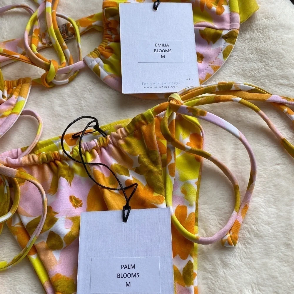 New! SET! Aila Blue bikini palm blooms floral Emilia Gaia 14628